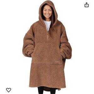 THE COMFY Teddy Quarterzip Oversized Microfiber sherpa Wearable Blanket Camel
